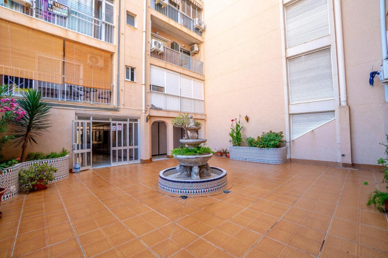 Amarillo Soleado Apartment Torrevieja Ngoại thất bức ảnh
