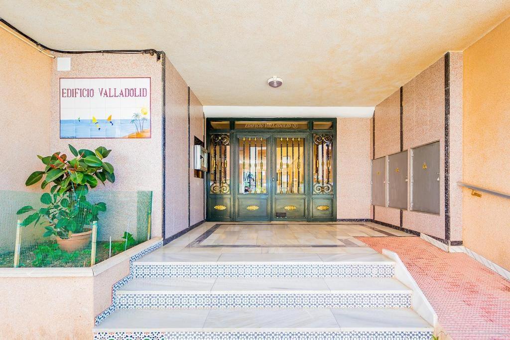 Amarillo Soleado Apartment Torrevieja Ngoại thất bức ảnh